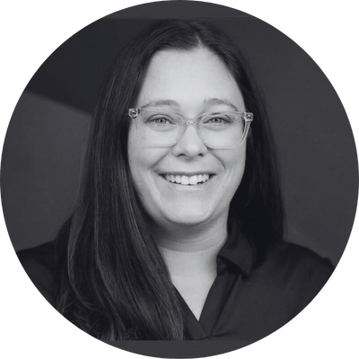 Heather Lansink Headshot